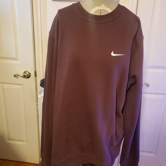 Nike Sweatshirt - Picture 3 of 11